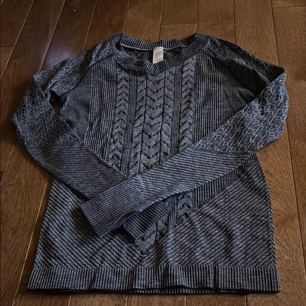 Men's Gray Sweater